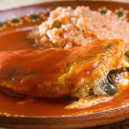 Chile Relleno (Incluye: Agua, Sopa, Postre)