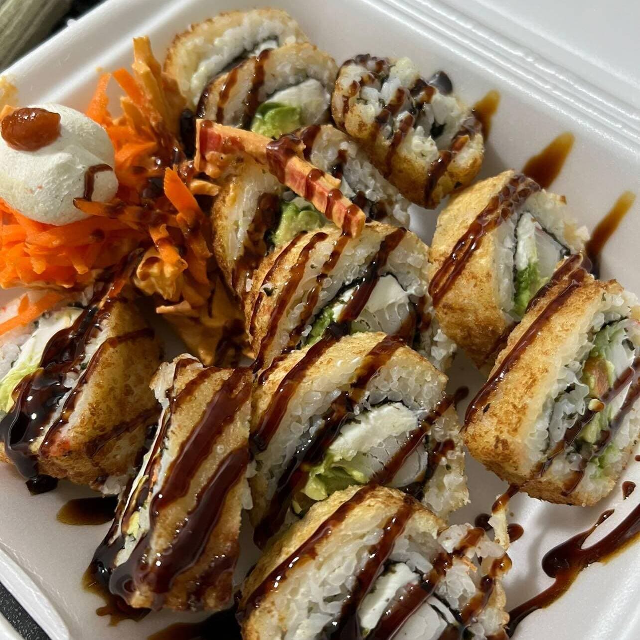 California Roll + Mar y Tierra Roll