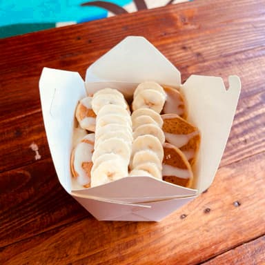 Mini Hot Cakes con Lechera