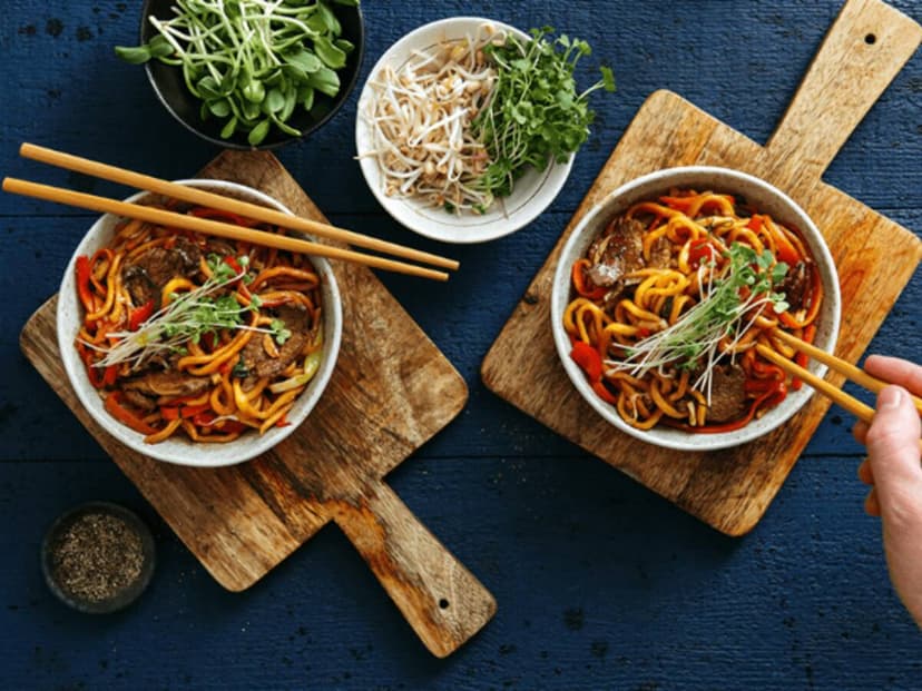 Poke & Wok (Medellín)