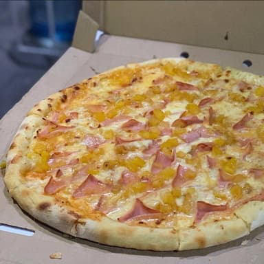 Pizza Hawaiana