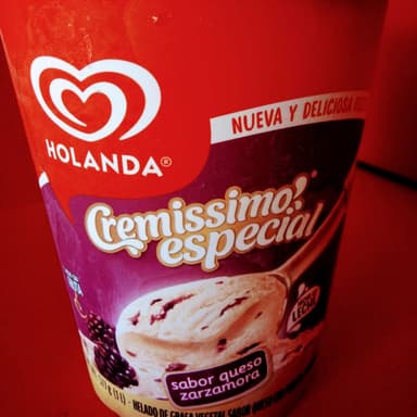Helado Queso con Zarzamora