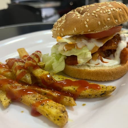 Hamburguesa de Boneless con Papas
