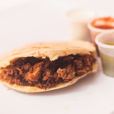 Gordita de Chilorio con Queso