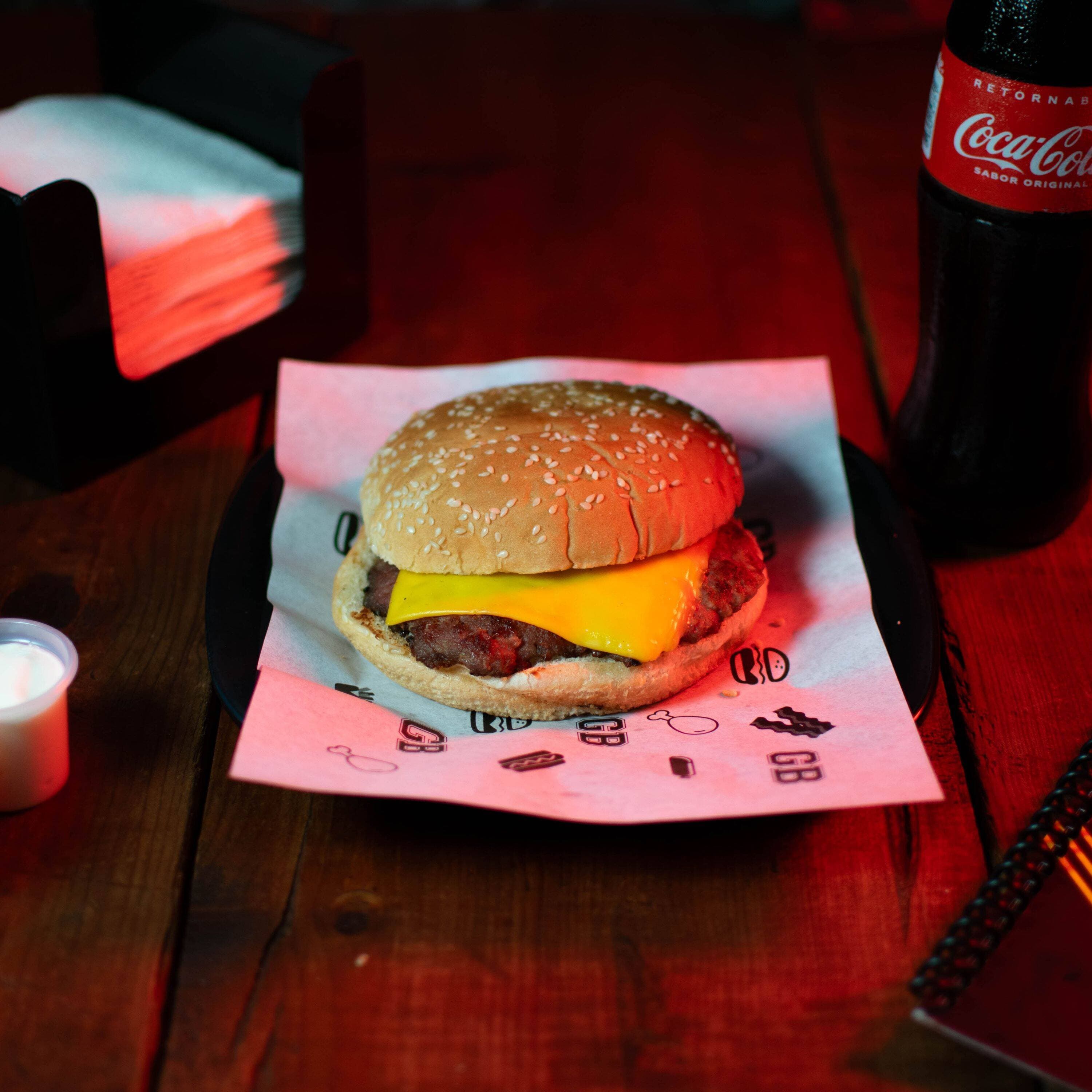 Burger Sencilla y Dogo Sencillo