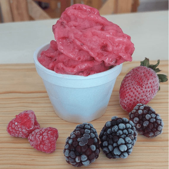 NIEVE O HELADO DE FRUTAS NATURALES, BASE YOGURT