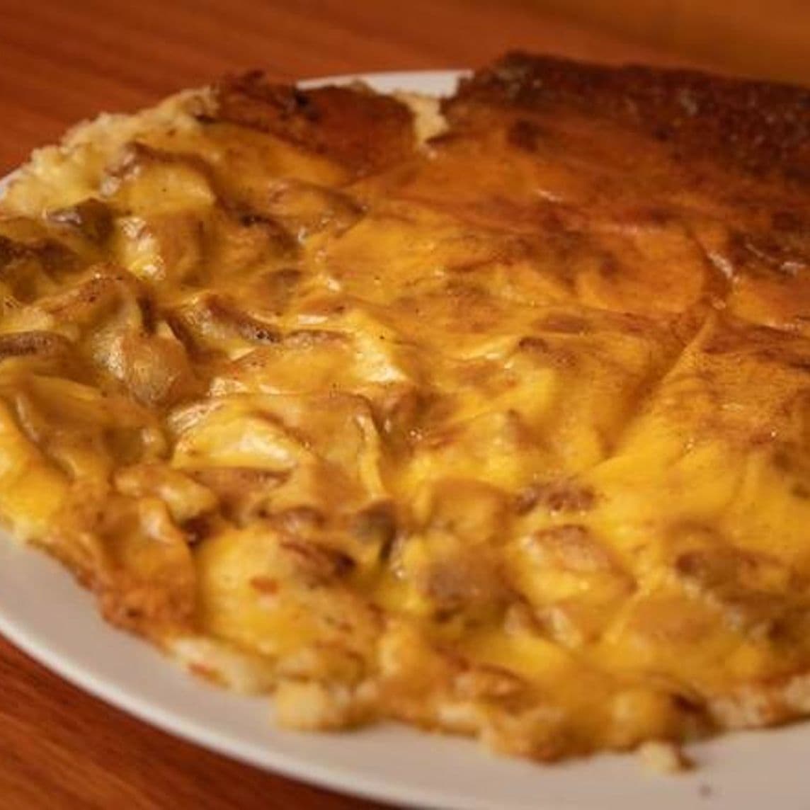 Tortilla con Chicharrón