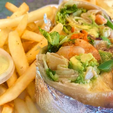 Burrita de Camarón, Combo