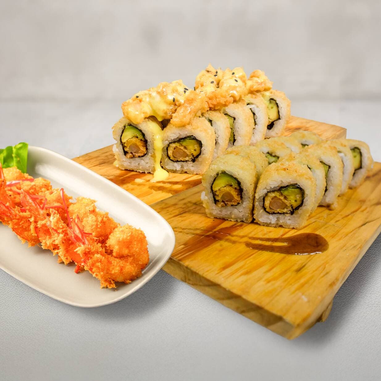 24 Makis + 3 Langostinos al Panko