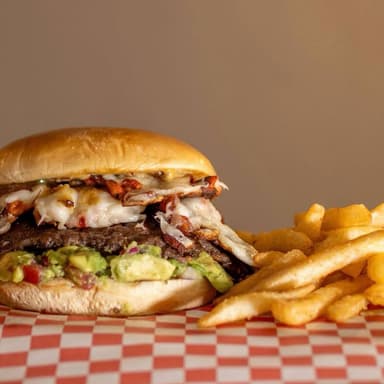 Mexa Burger + Papas