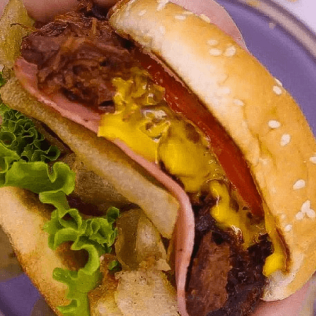 Hamburguesa La Mechada