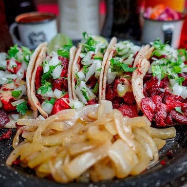 Orden de 5 Tacos de Campechano Trompo y Sirloin