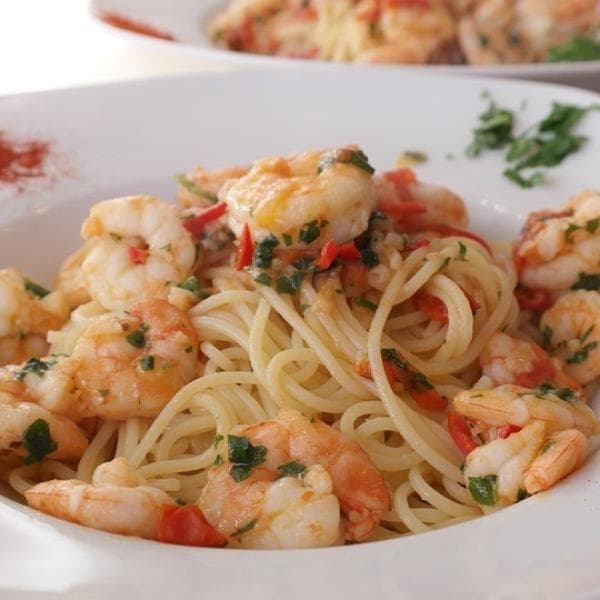 Spaguettis con Camarones