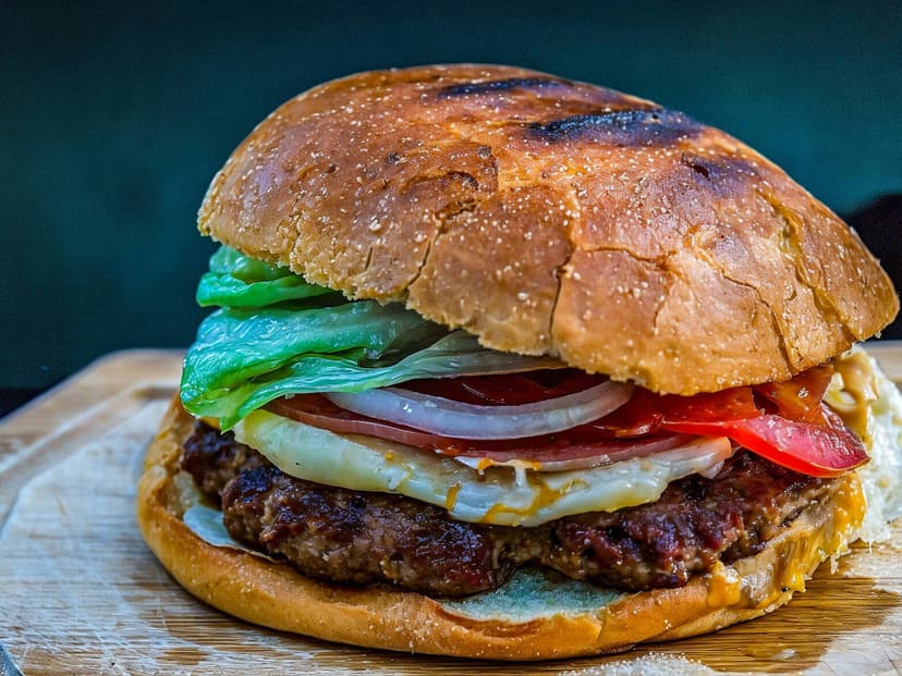 Teo Burger (Tecnológico)