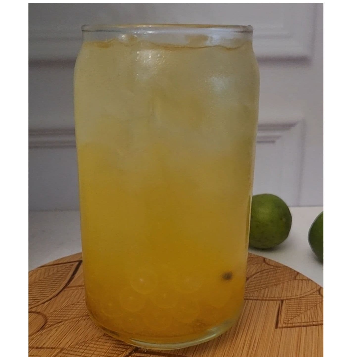 Limonada explosiva de maracuyá