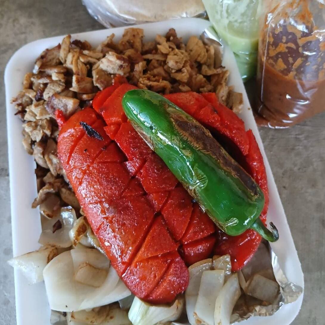 1/2 Kg de Carne Asada + Bebida
