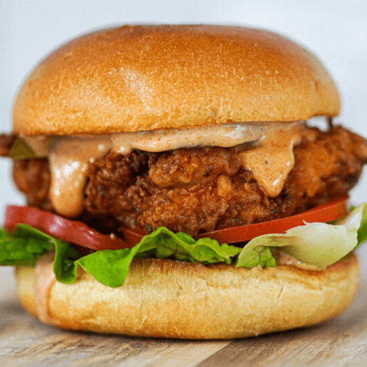 CHICKEN BURGER