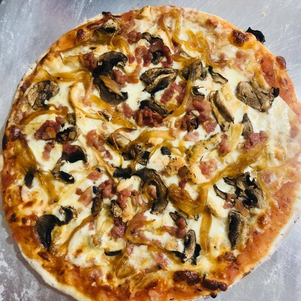 Pizza Especial de la Casa