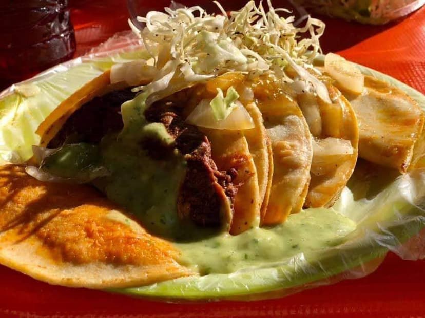 TACOS LOS CHEFS AV. CENTRAL