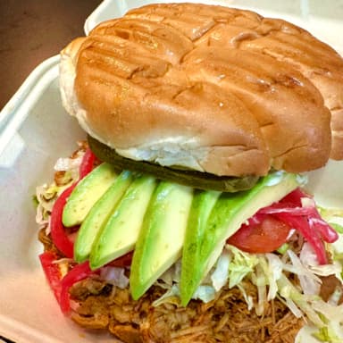 Torta de Cochinita Pibil