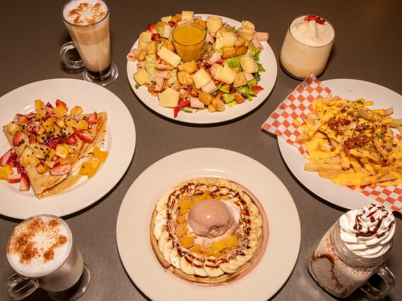 Q -Kiss Crepe