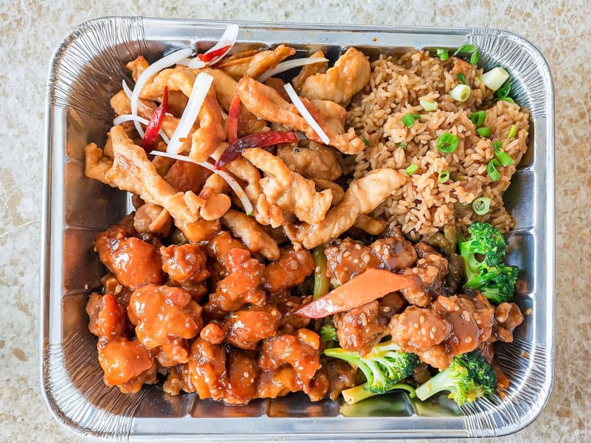 RESTAURANT NUEVO YONG LI