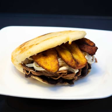 Arepa Pabellón (Tamaño Xl)