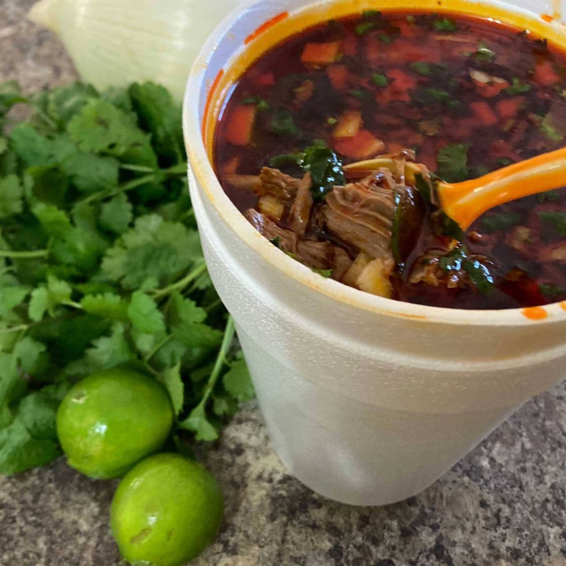 5 TACOS DE BIRRIA MAS CONSOME