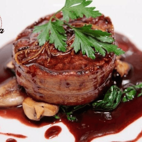 Lomo de Cerdo en salsa de frutos rojos