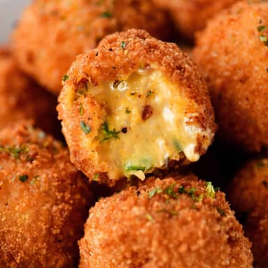CHEESE JALAPEÑO BITES