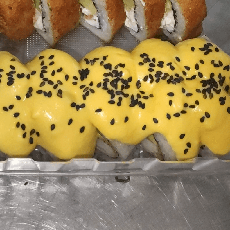 Maki Huancaína Roll 10 Cortes