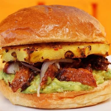 HAMBURGUESA DE PASTOR