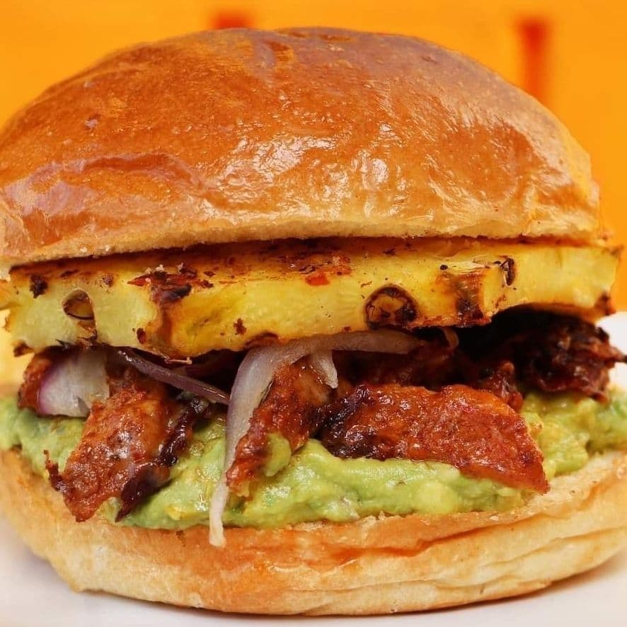 HAMBURGUESA DE PASTOR