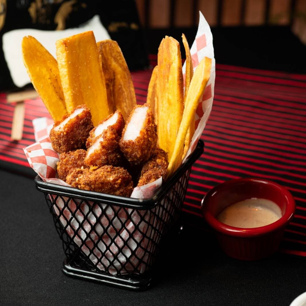 CHICHARRONES APANADOS