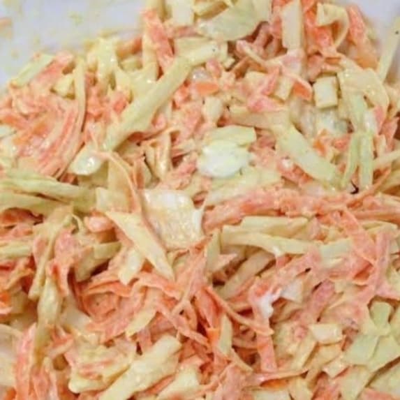 ENSALADA DE COL