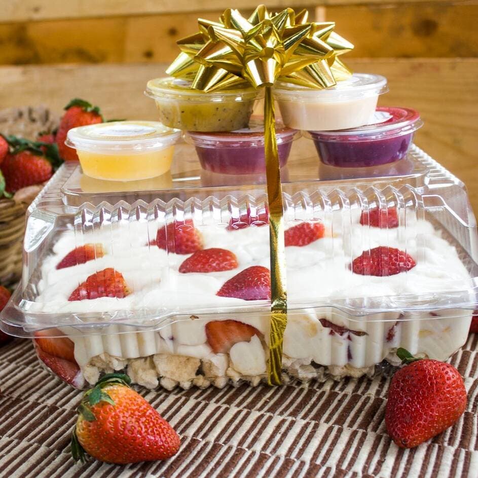 Fresas con Crema Familiar(8porciones)