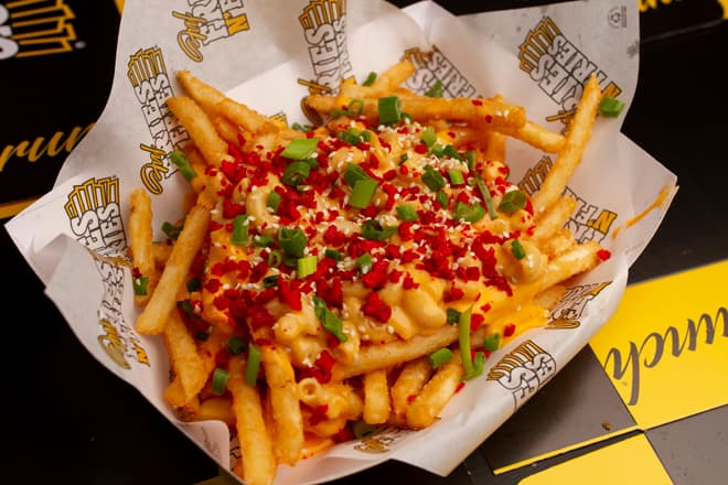 MAC N´ CHEESE FRIES