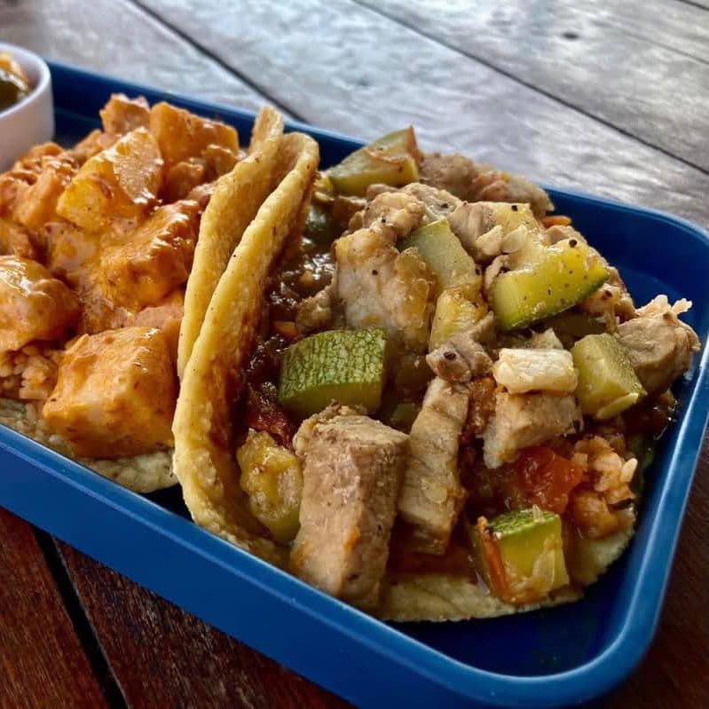 Tacos de varios