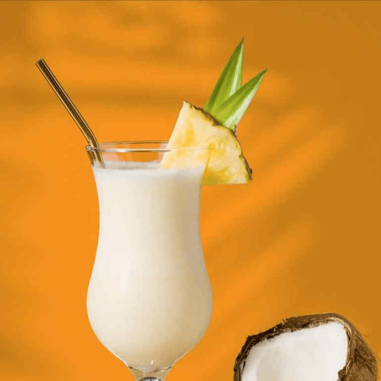 Agua de piña colada