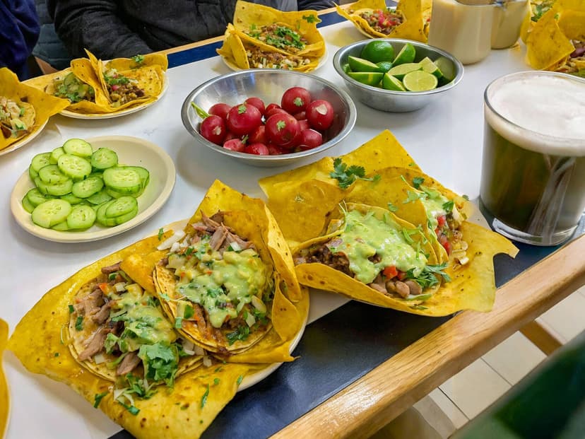 Taqueria La Bola