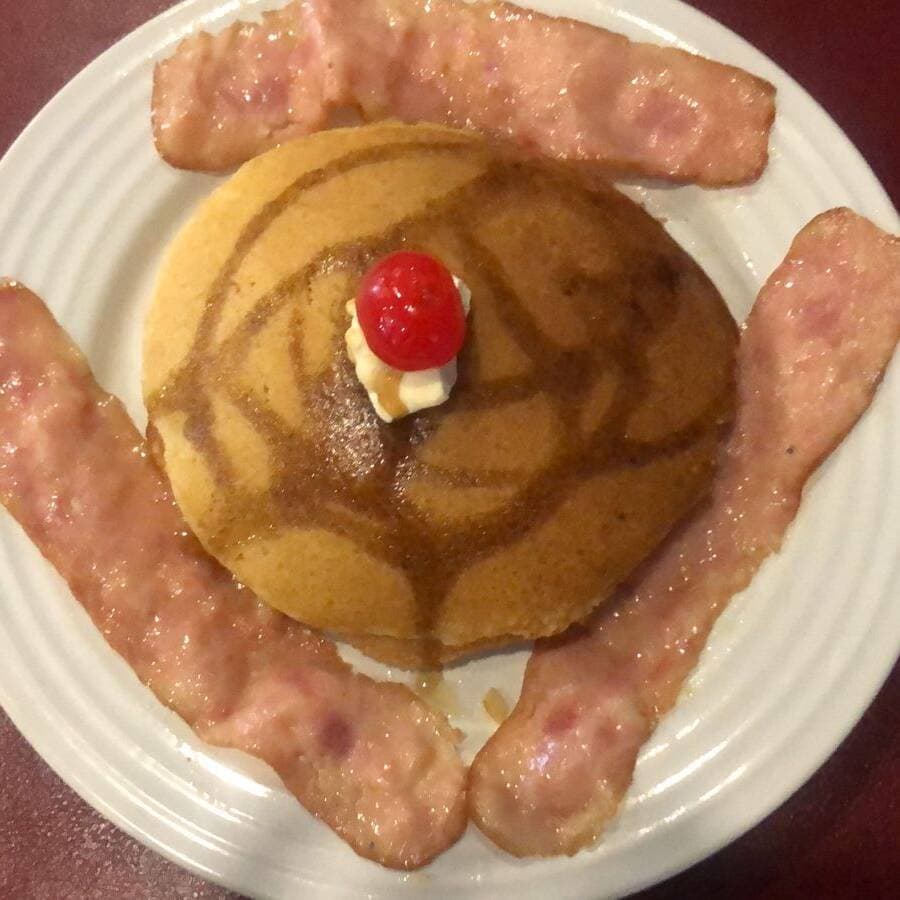 Hot Cakes con Tocino
