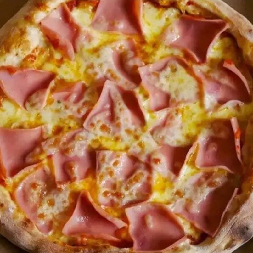 Pizza Tradicional Americana