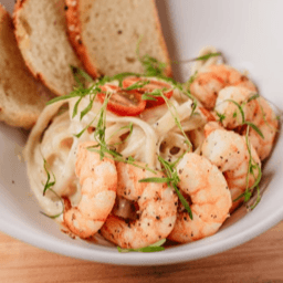 Alfredo con Camarones