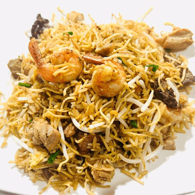 Aeropuerto Especial + Sopa o Wantan