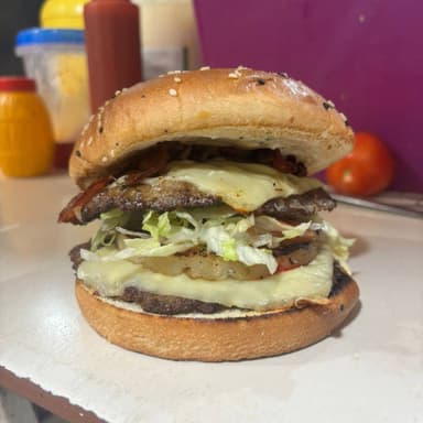 Hamburguesa Doble Hawaiana