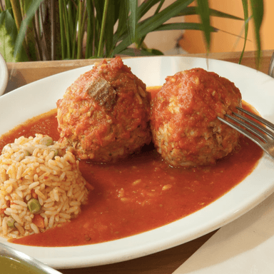 ALBÓNDIGAS EN CHIPOTLE