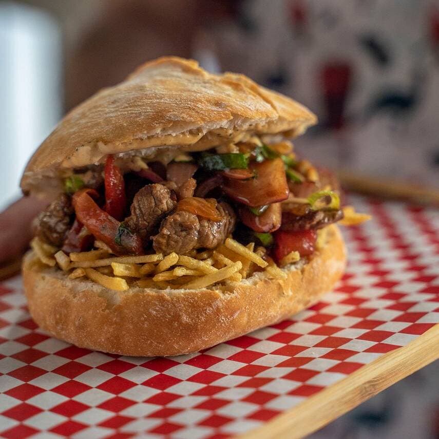 pan con lomo