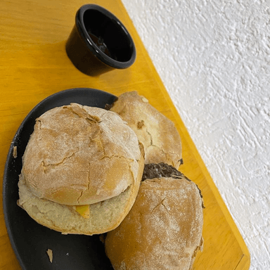 Mini Pambazo con Chorizo