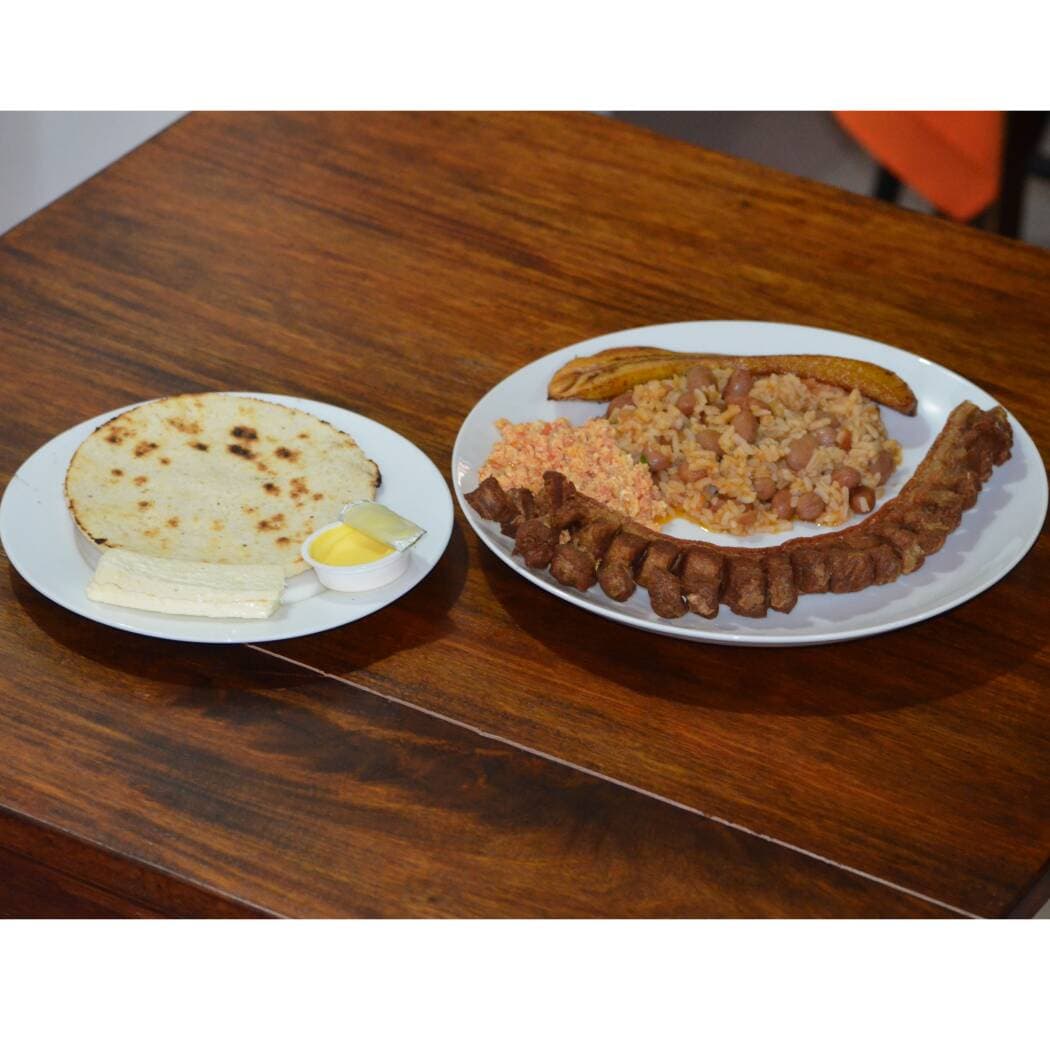 Con Chicharrón