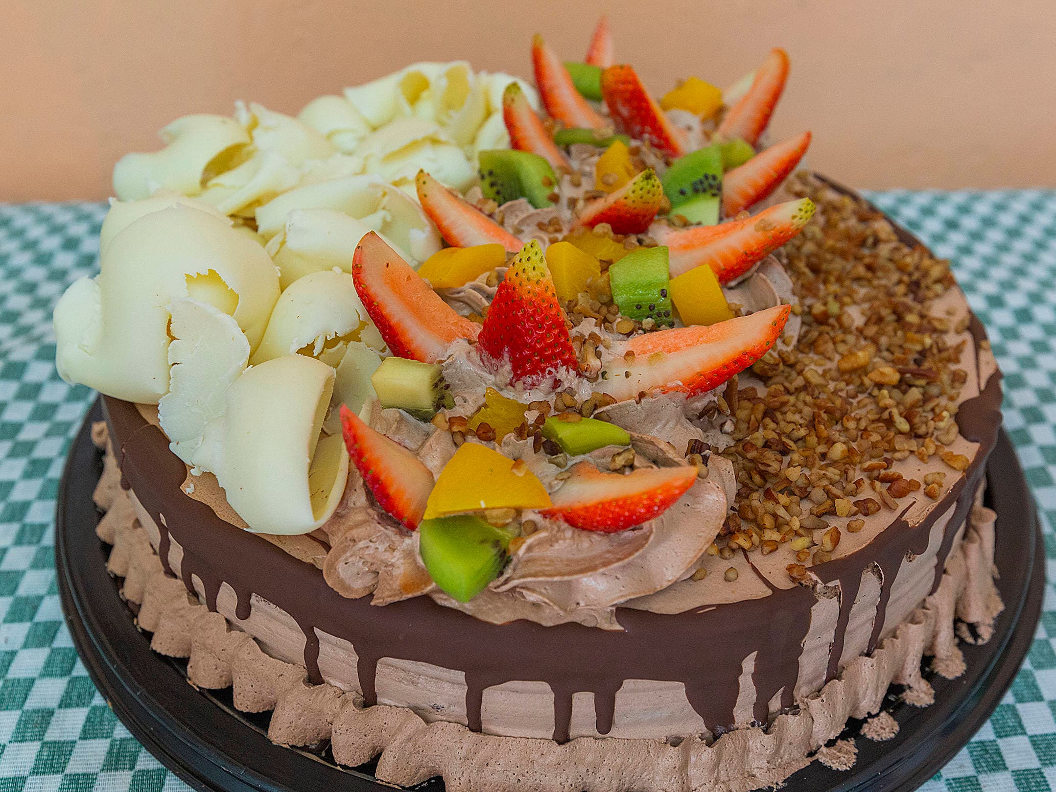 Frutas de 3 Leches Chocolate Grande